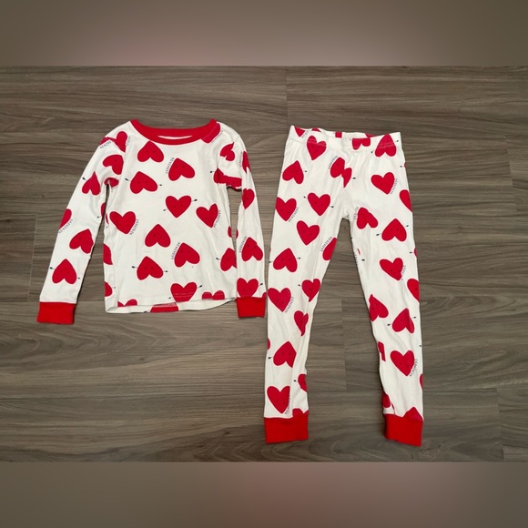 Carter's Kids Red and White Heart Pajama Set size 6 - Picture 3 of 5